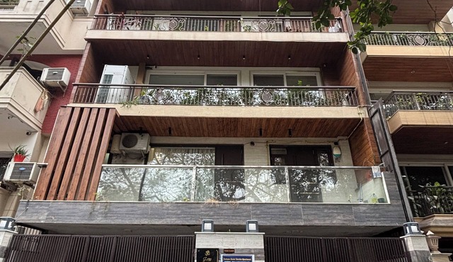 Fortune Home Service Apartment 3BHK, J-130 Saket