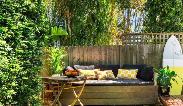 Freshie Basin Beach House in Freshwater