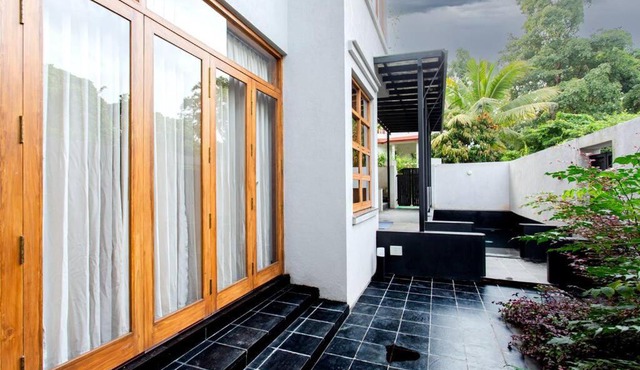 Fully AC 3BDHK villa with Jacuzzi pool and courtyard