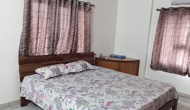 Fully furnished 3 a/c bedrooms apartment in a central location of Visakhapatnam