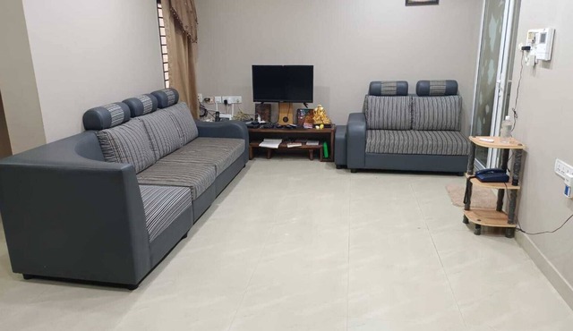 Furnished Luxury apartment in Thiruvanmiyur, Chennai