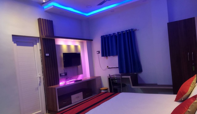 G P Guest House And Banquet Hall