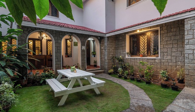 Garden Glory Villa by Spacez