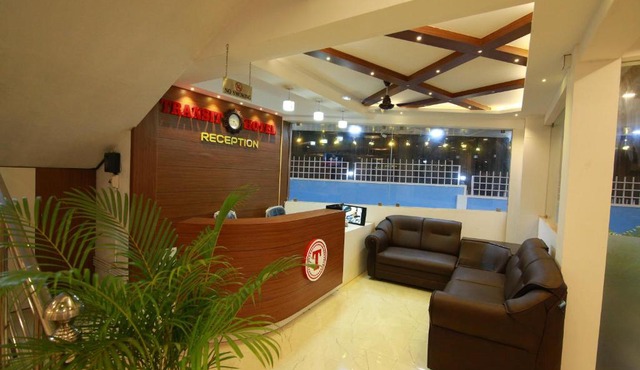 Gateway Airport Hotel