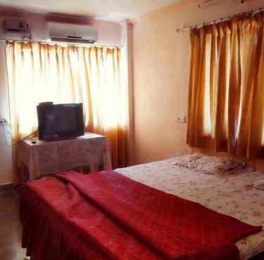 Gayatri Holiday Home
