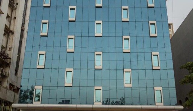 Ginger Ahmedabad, Satellite