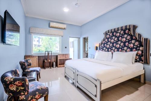 Girisadan - A City Centre Boutique Hotel