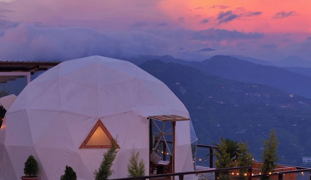 Glamo Home Cheog, Shimla with Private Projector, Pool Table,Hot tub
