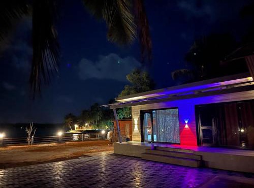 Glasswater by THE BACKWATER HOMESTAY