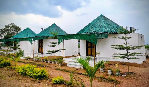 Glory Farm