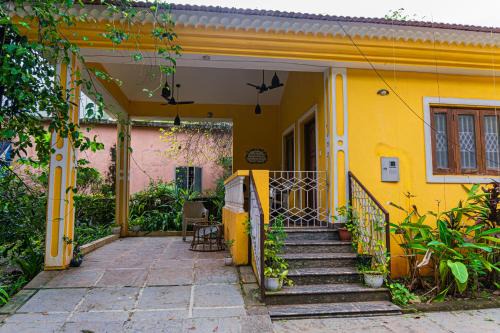 GOAROUND- Portuguese Villa at Anjuna Beach by Goaround Homes