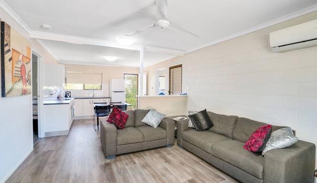 Gold Rush Apartments in Monkland