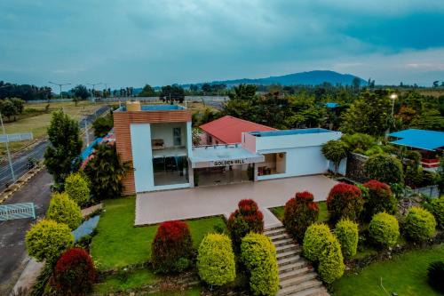Golden Hill Resort