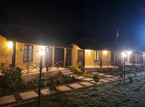 Golden hut resort