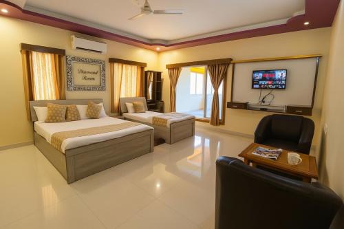 Golden Ring Resort