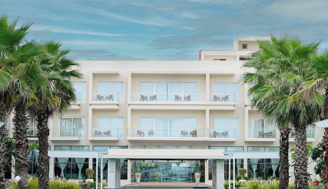 Golden Sands - By The Bay Resorts