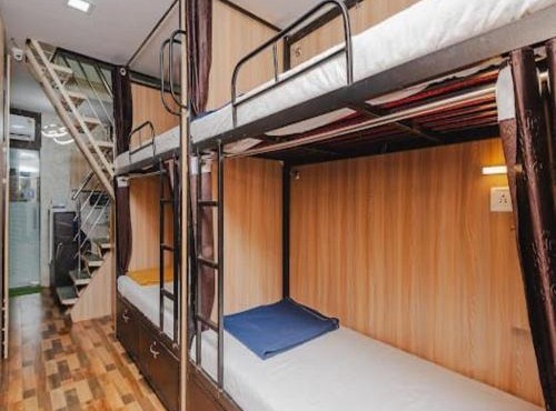 Golden Sands Dormitory and Single AC Rooms