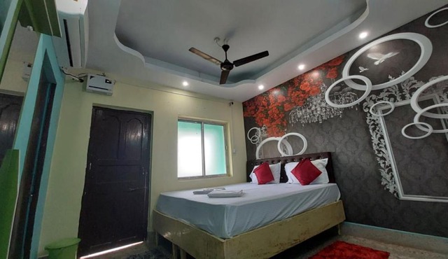 Goroomgo J K Inn Puri Near Sea Beach