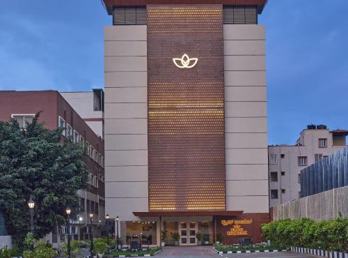Grand Continent Brookefield - A Sarovar Portico Affiliate Hotel