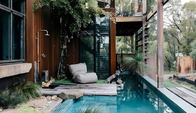 Grand Designs "Eco Bush Retreat" in Callignee