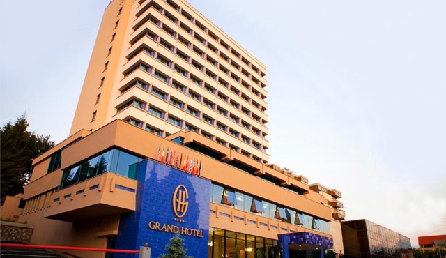 Grand Hotel