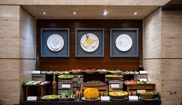 Grand Mercure Vadodara Surya Palace Hotel