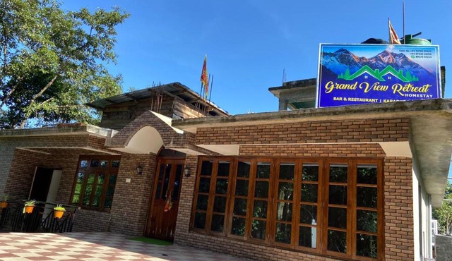 Grand View Retreat