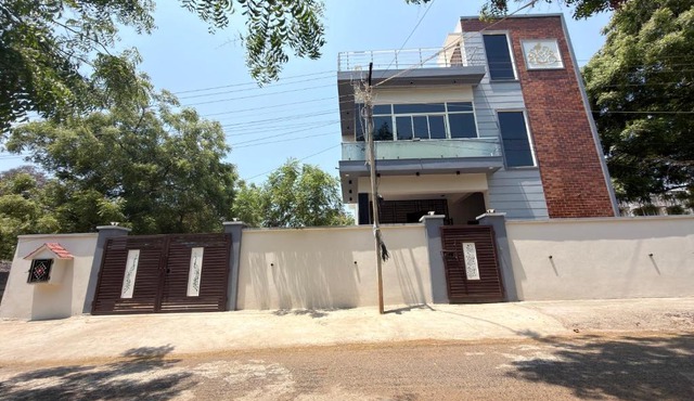 Gravity Groups Royal Serviced Apartment- Near Auroville Beach