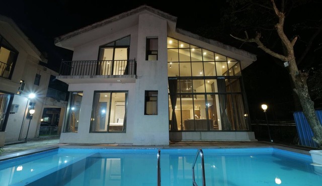 Greay Wood Villa