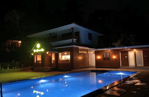 Green Garden Deluxe Room
