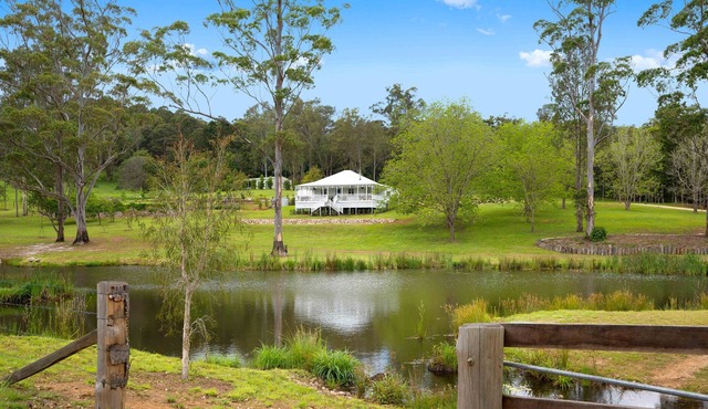 Greenfields....the Nearest Faraway Place From Noosa in Kin kin