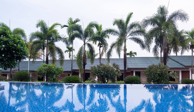 Greenleaf The Resort & Spa, Ganpatipule
