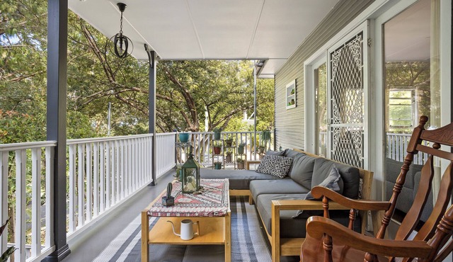 Greenslopes By Wollongong