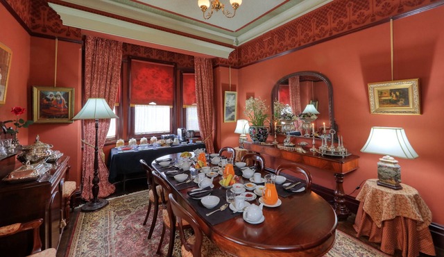 Grenfell Hall B&B in Grenfell