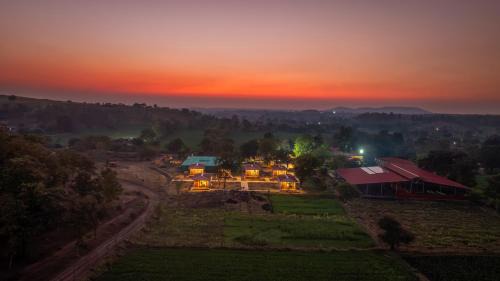 Growpure Luxury Farm Nature Resort The Kushalgarh Estate