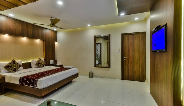 Guest Inn Residency