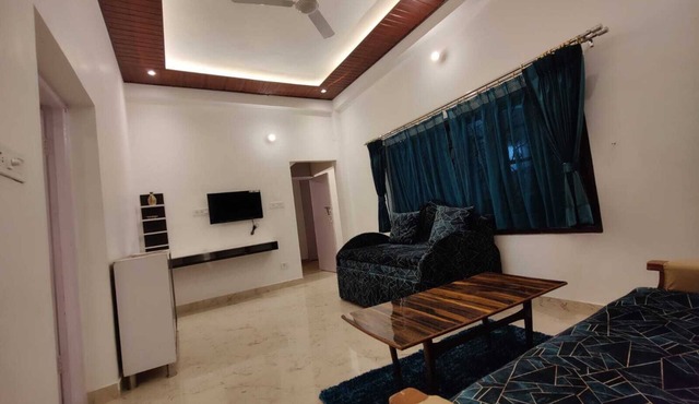 Gufa Cottage