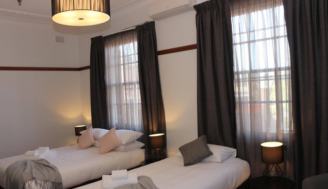 Guildford Hotel