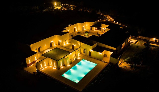 Guldaar - A Luxury Forest Retreat