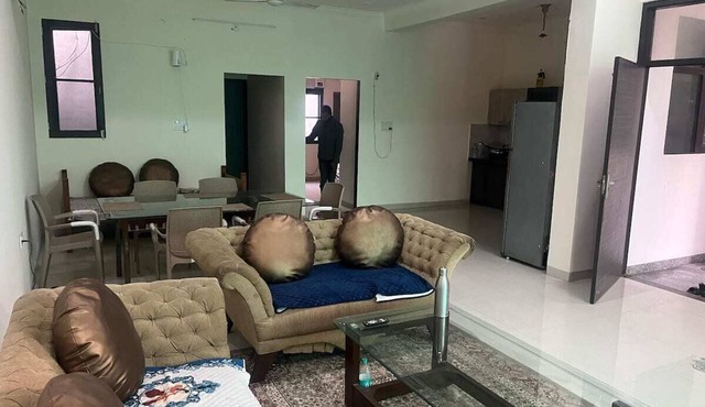 Gulmohar Vatika Independent Villa on 100 Feet Road