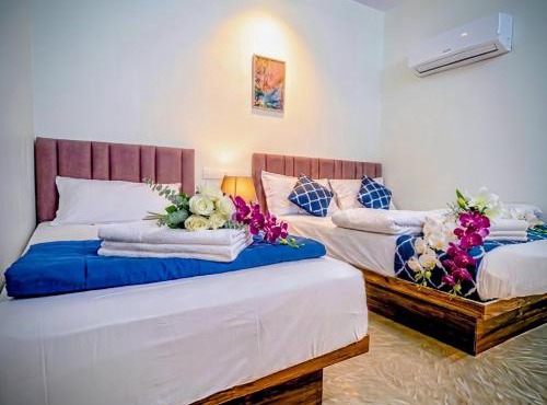 Happy Square Service Apartments - near IIMB, Apollo Hospital, Fortis Hospital
