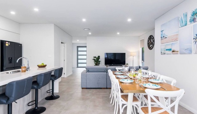 Harbour Escape A Pristine Beachside Lifestyle