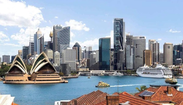 Harbour & Heritage , Elegant Escape in Kirribilli in Kirribilli