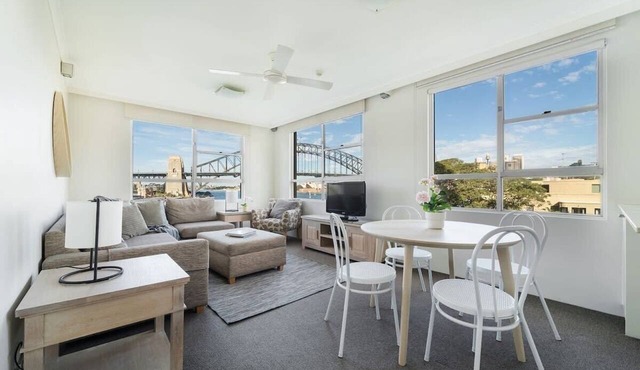 Harbourside 32