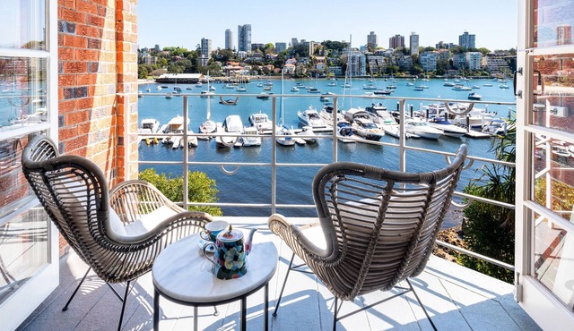 Harbourside Sanctuary with Spectacular Views
