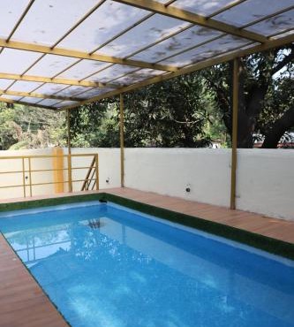 HemHarsh Holiday Home with pool