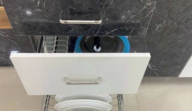 Hi5 Stays SEaRENITY Chic 2BHK with pool North Goa