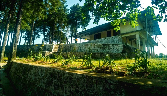 Hill Top Cottage - 2BHK in Mussoorie by Homeyhuts