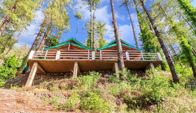 Hillside Hideaway 2 Cottage