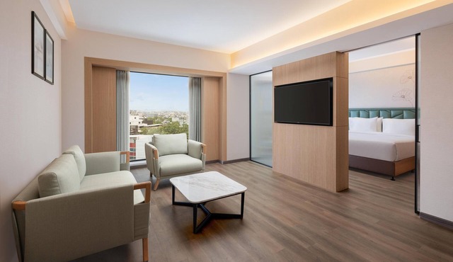 Hilton Garden Inn Surat City Centre